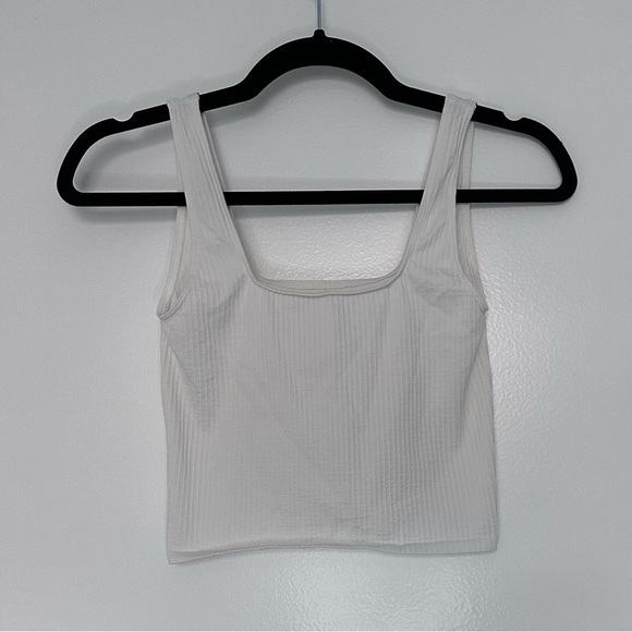 by Athropologie Seamless Textured Tank Size S/M Ribbed White Tank - Picture 2 of 6